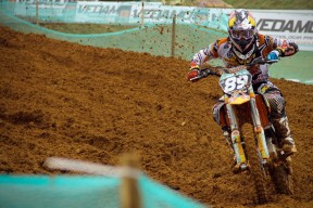 开云体育链接-博卡边锋冲击力强，但射门欠准，博卡的主场是哪个球场